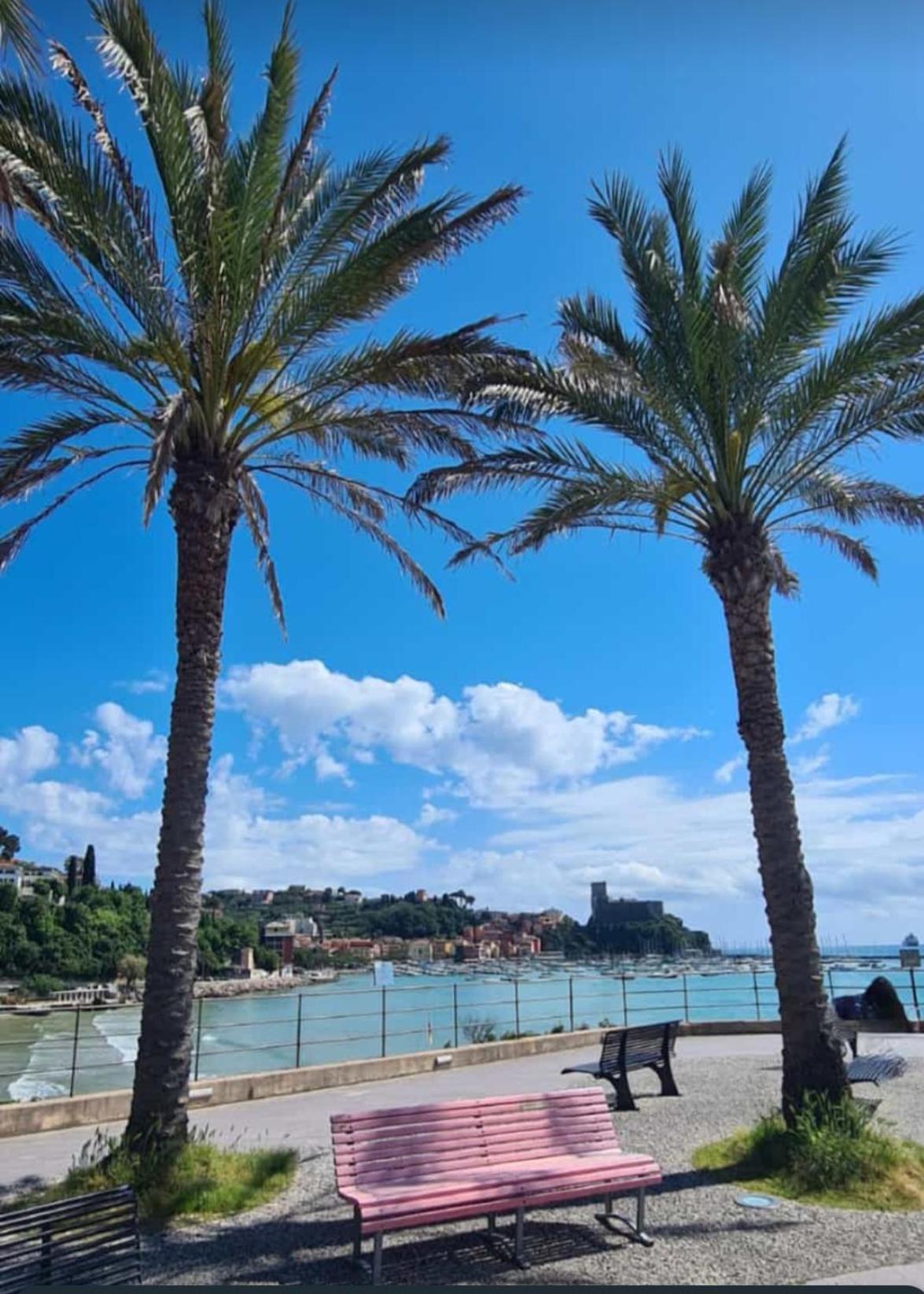 La Casa Del Pittore Anna House Lerici Zimmer foto